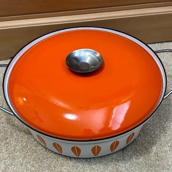 Vintage Cathrineholm Norway Lotus 10.5" Orange White Handle Saucepan with Lid - Picture 11 of 15
